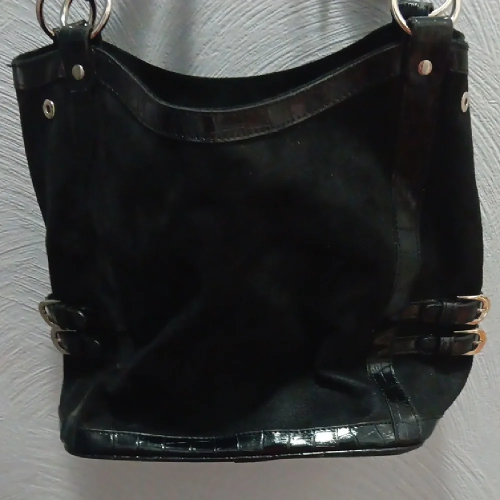 Prada Elegant Black Shoulder Bag EUC - Picture 8 of 8